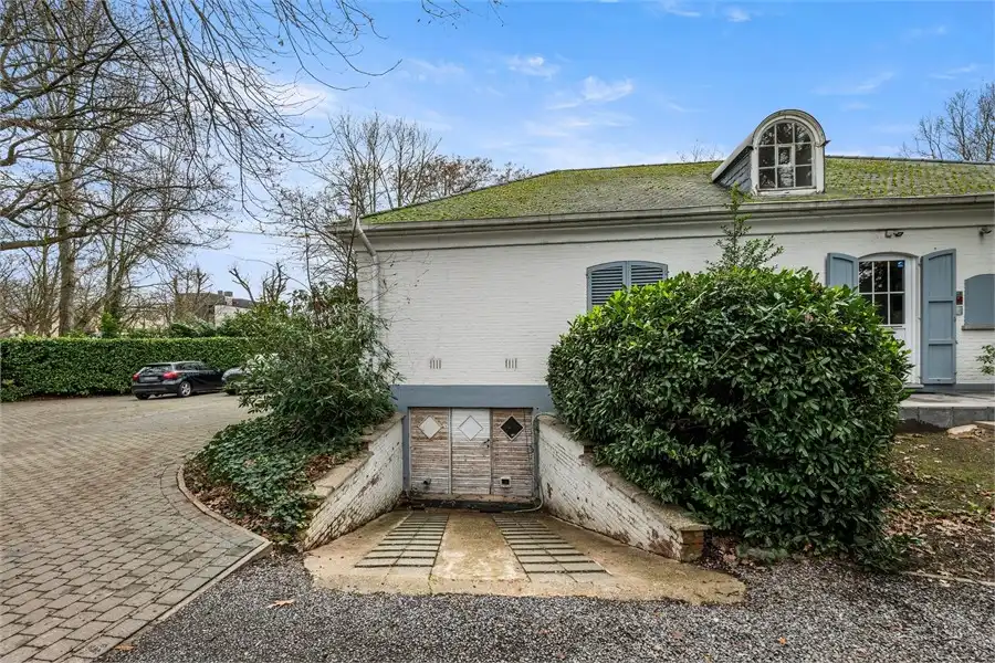 STATIGE WONING MET 4 SLKS OP EEN TOPLOCATIE foto 31