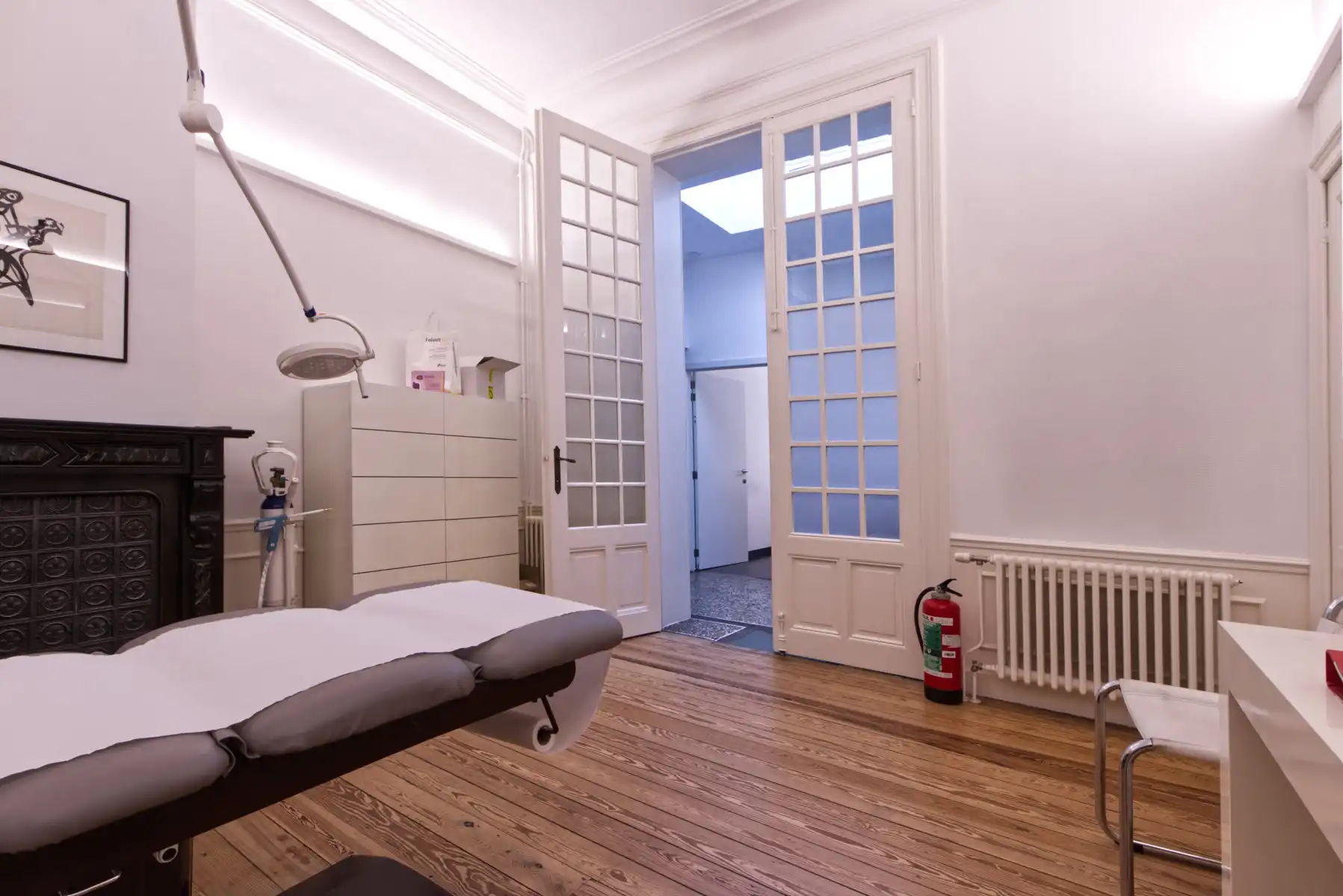 KANTOOR - 8 BURELEN - 16 tot 20 WERKPLAATSEN - PARKING MOG. foto 31