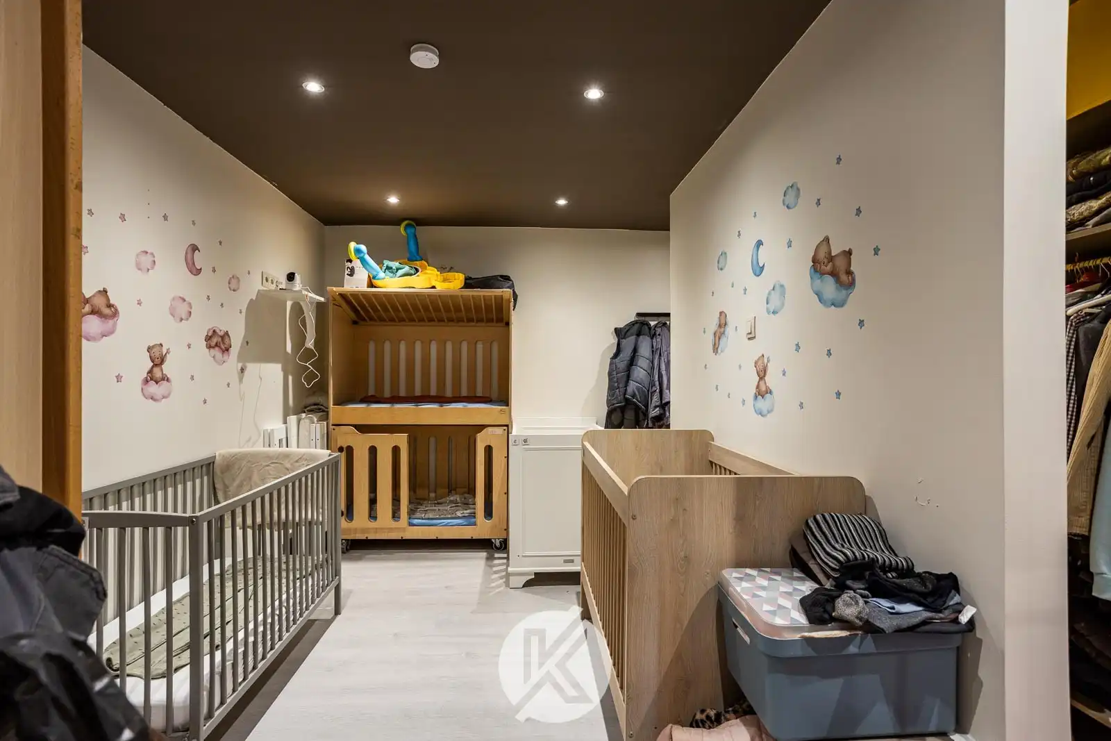 Instapklare gezinswoning met 5 slaapkamers foto 15