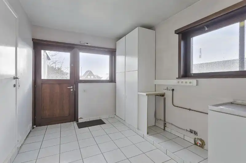 WONEN & WERKEN OP ÉÉN LOCATIE – 4 SLPK + ±200 M² OPSLAG/ATELIER foto 19