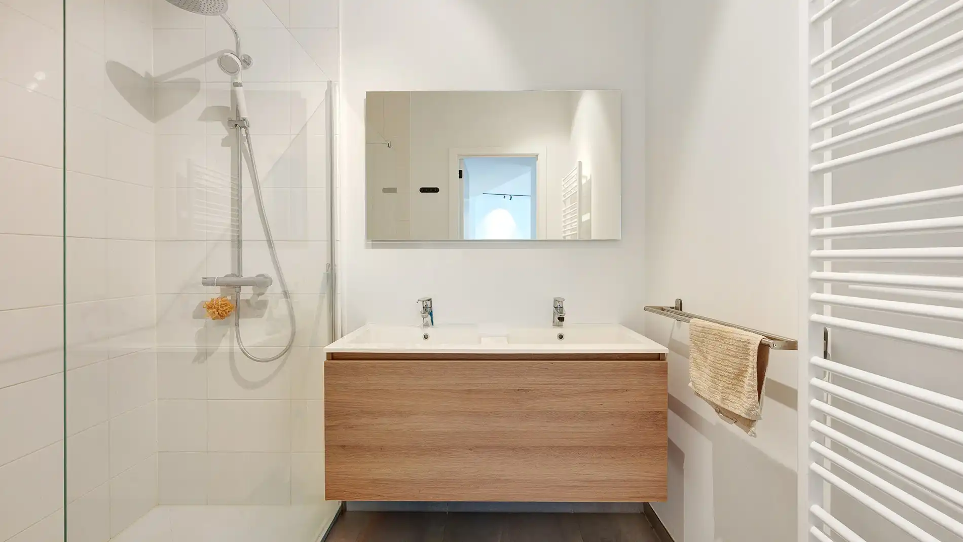 Appartement met 2 slpks. te koop aan Duinenwater foto 14