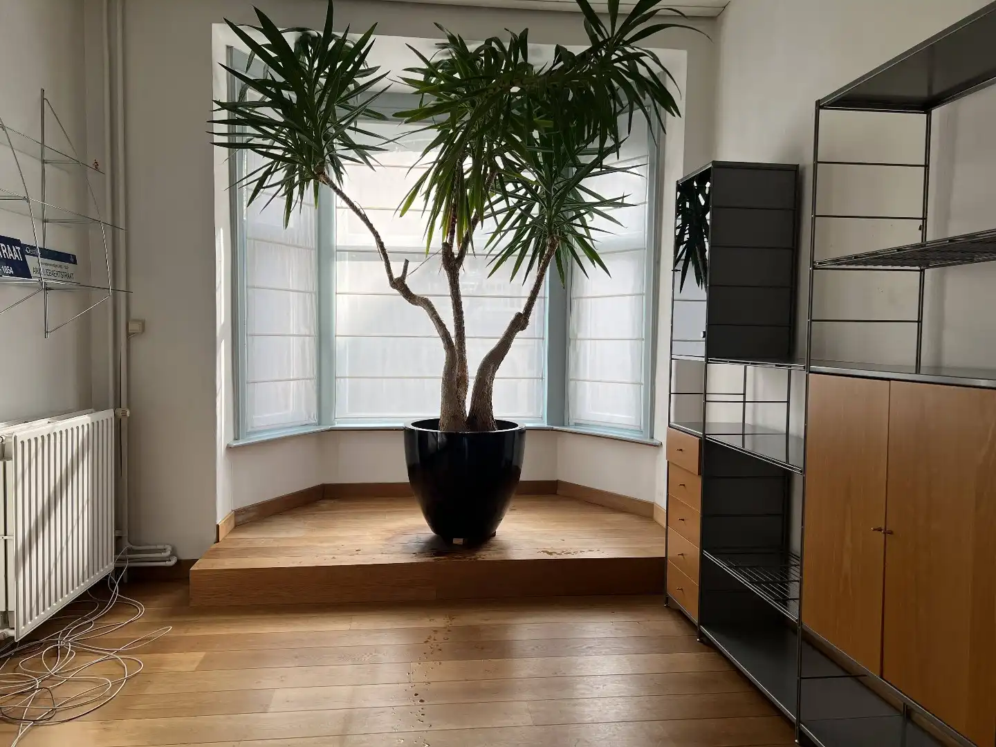 TE HUUR – RUIM HERENHUIS IN OOSTENDE (VUURTORENWIJK) foto 4