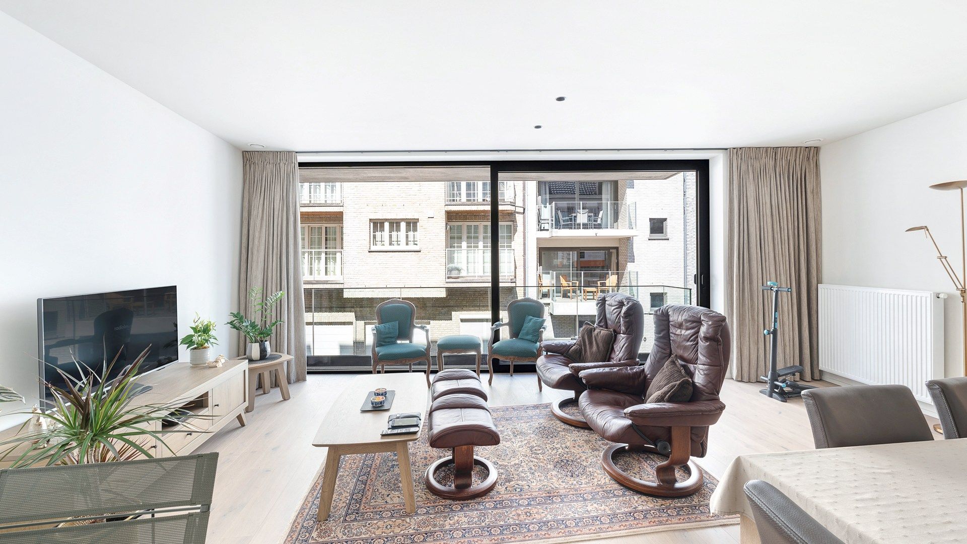 Nieuw appartement met 2 slaapkamers centraal gelegen te Heist foto 8