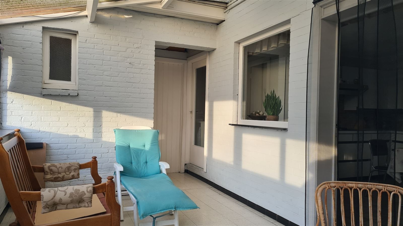 Ruime woning met tal van mogelijkheden en veel lichtinval! foto 13