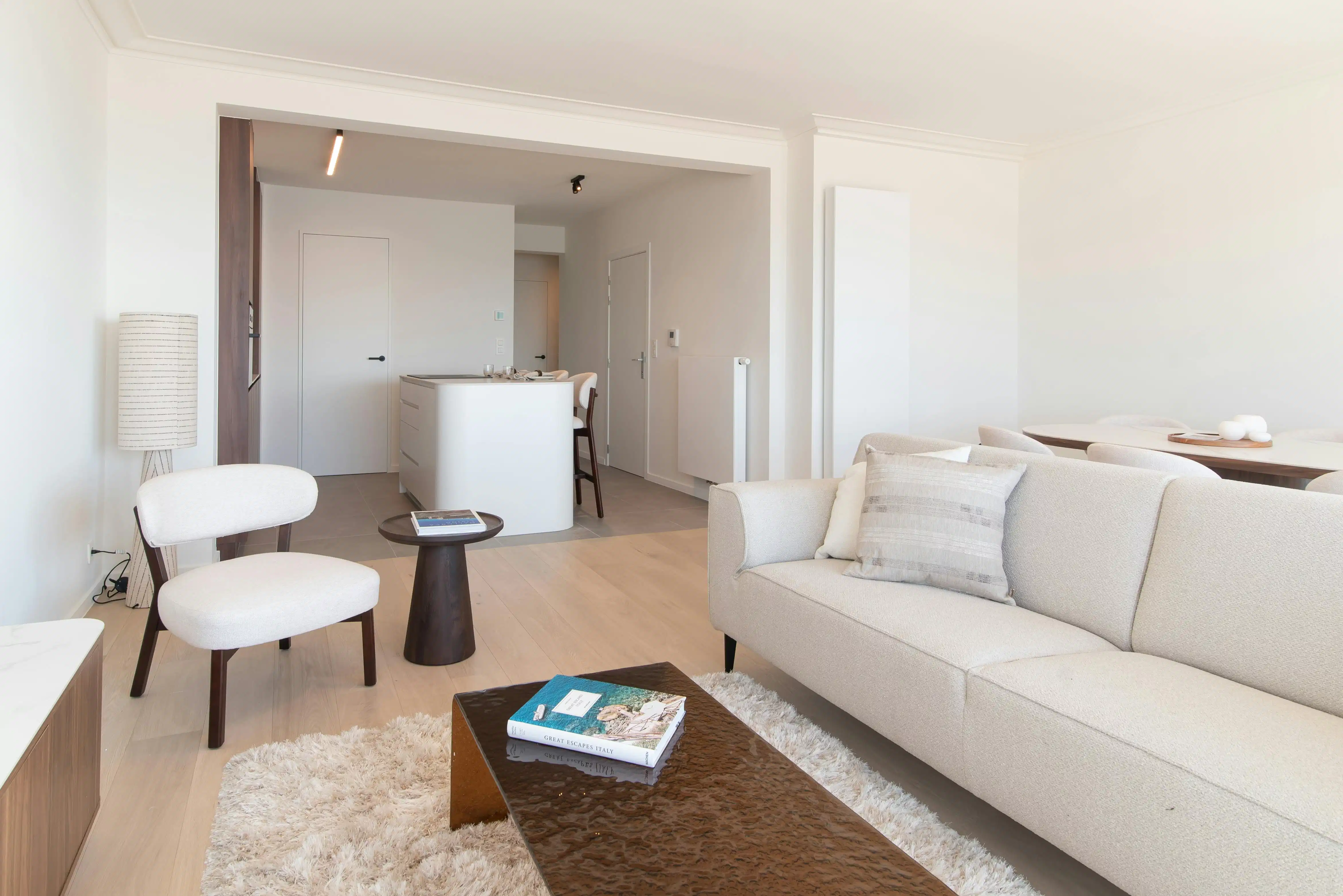 Fantastisch 3-slaapkamerappartement met frontaal zeezicht foto 6