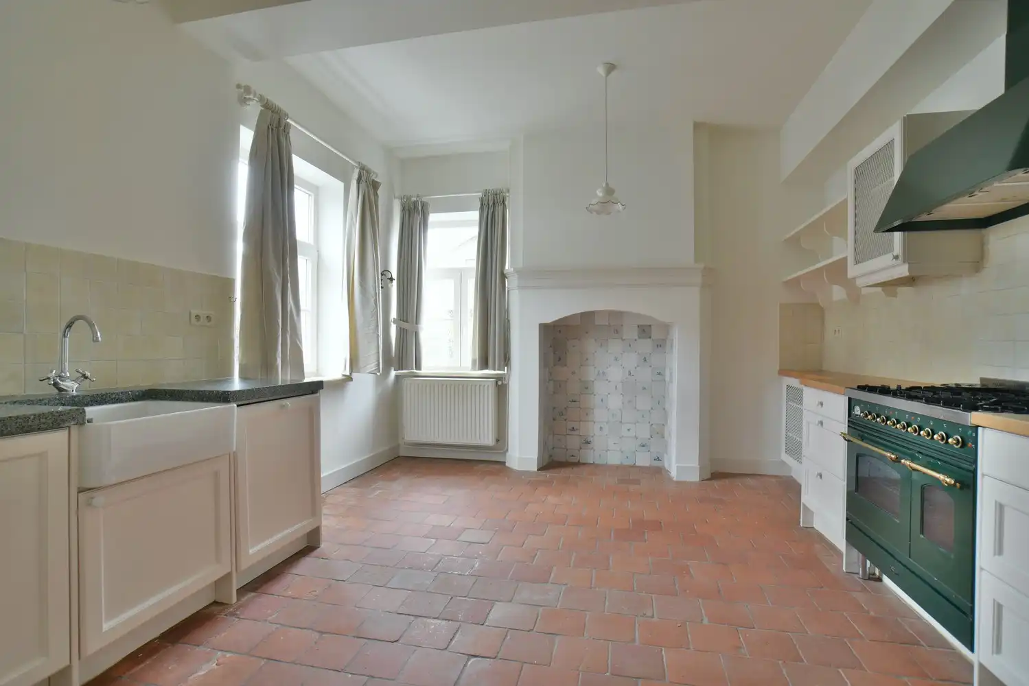 Karaktervolle hoeve met schuur, binnenkoer en prachtige tuin vlakbij Maastricht foto 20