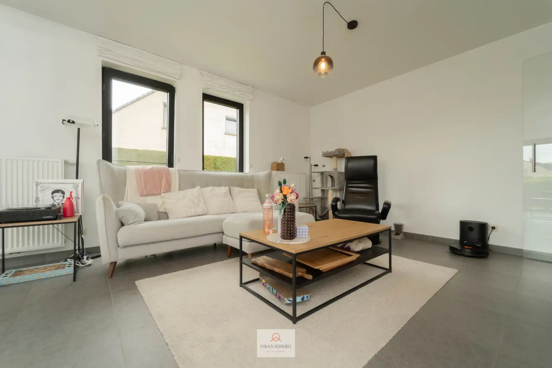 Gelijkvloers 2 slaapkamerappartement met ruime tuin foto 10