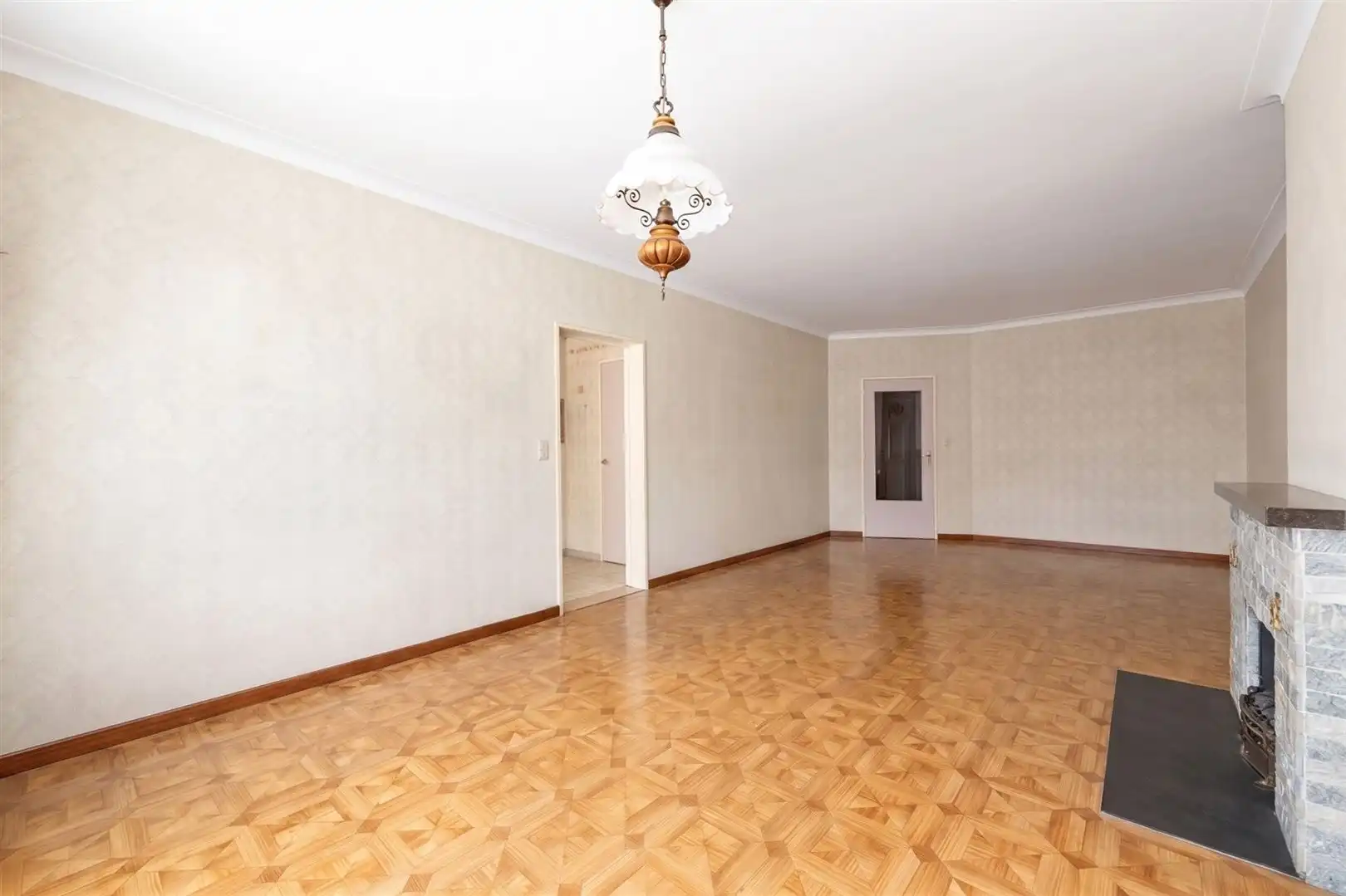 Verzorgd appartement met zonneterras en parking  nabij Boekenbergpark foto 9