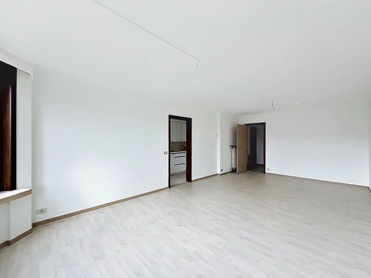 Verzorgd en uitstekend gelegen 2-slaapkamerappartement op de Graaf d’Ursellaan foto 7