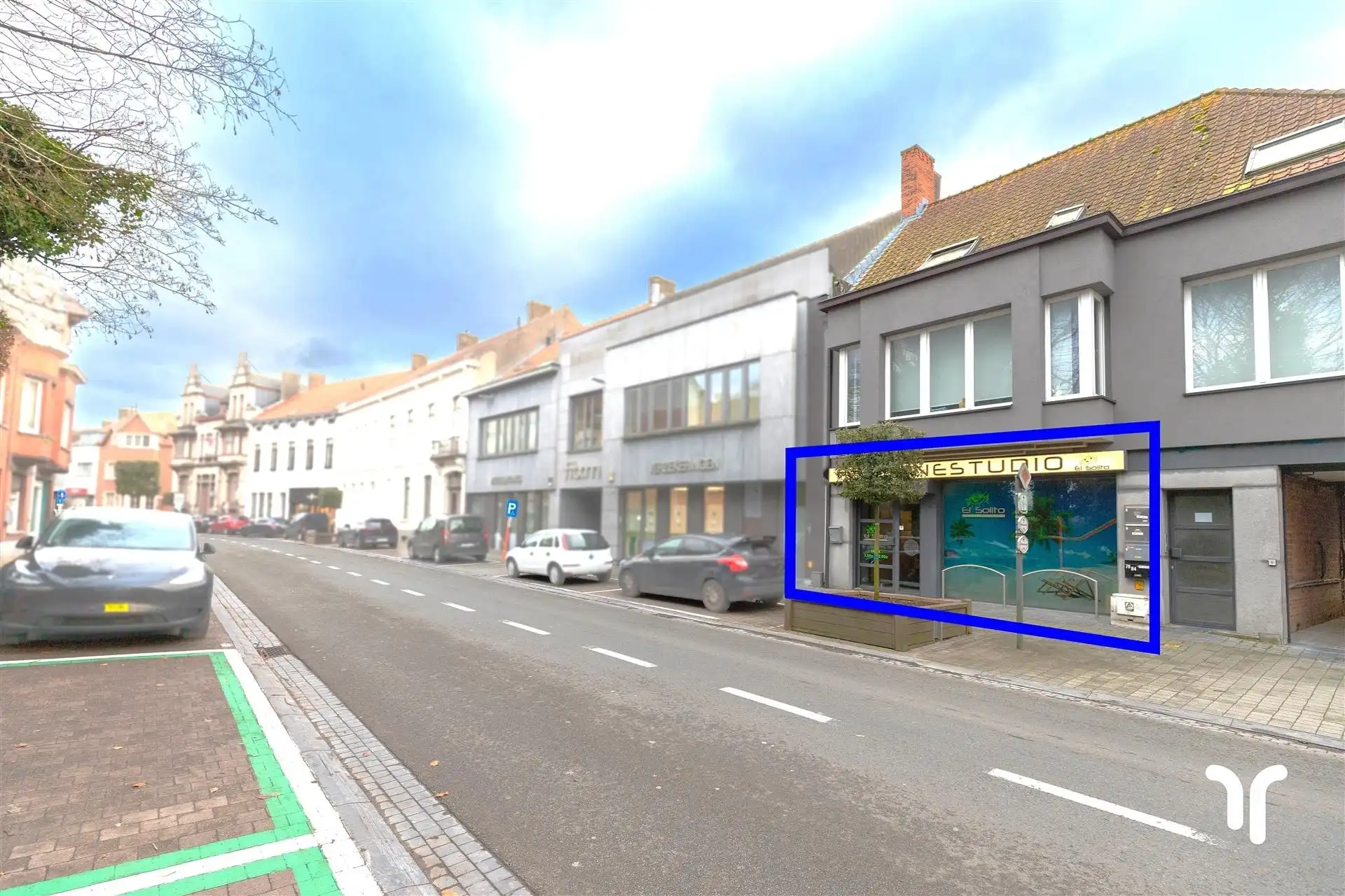 Centraal gelegen commerciële ruimte met veel potentieel. foto 12