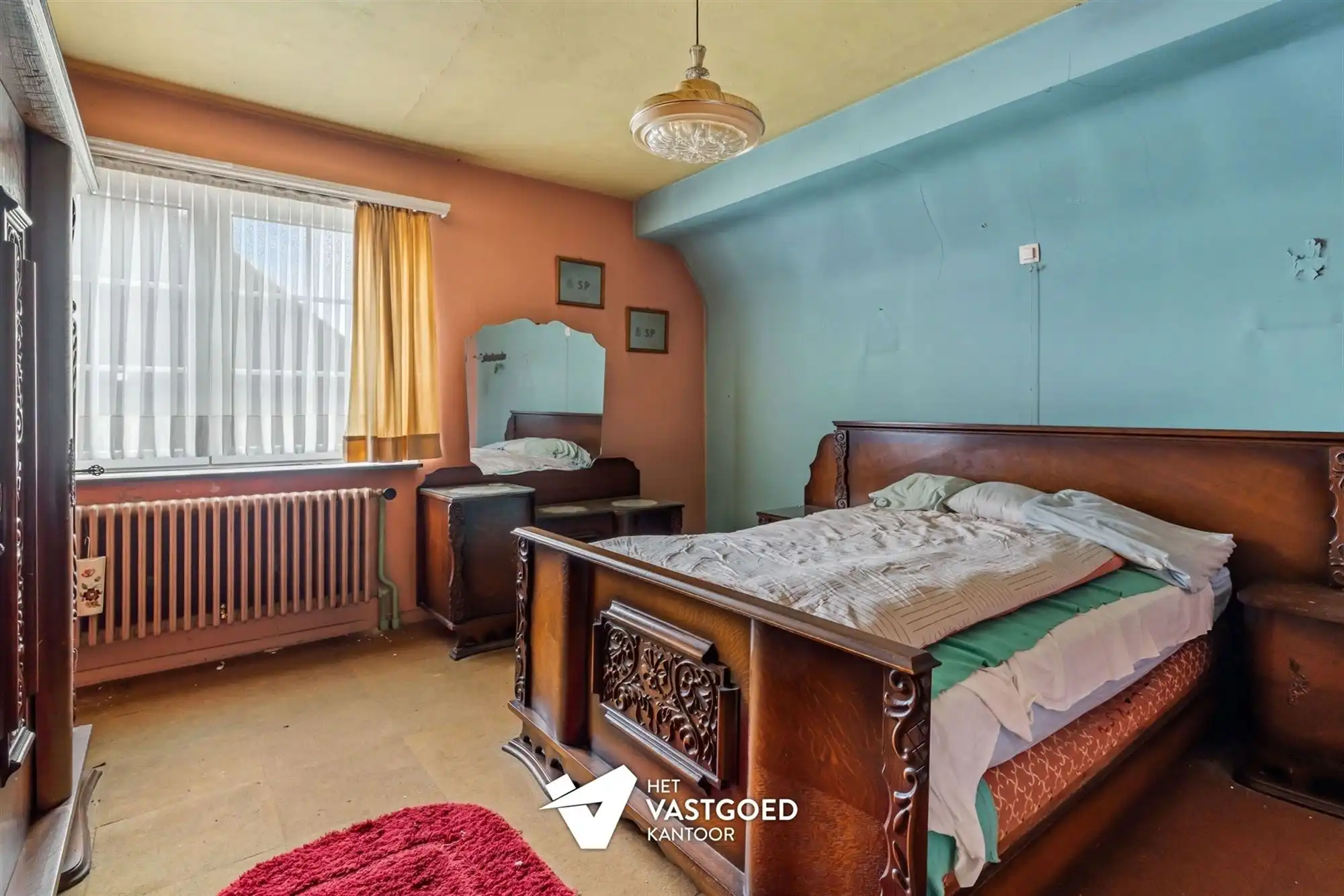 PRACHTIGE, STATIGE WONING IN CENTRUM MET ENORM POTENTIEEL foto 17