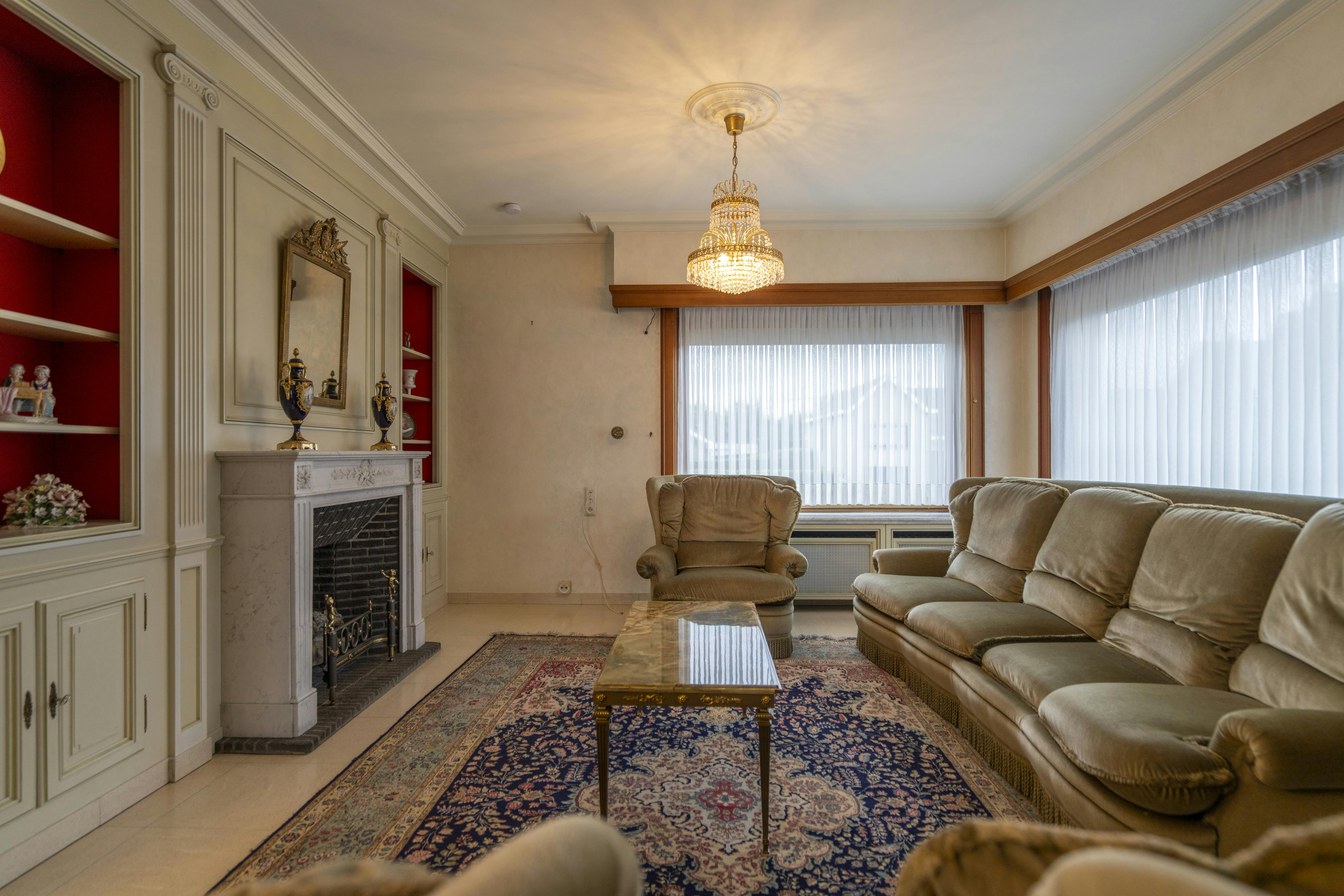 Ruim te renoveren huis te koop in Harelbeke  foto 13