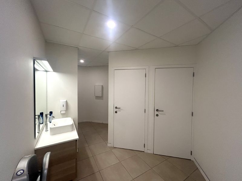 Kantoorruimte met topzichtbaarheid – aan E17 foto 11