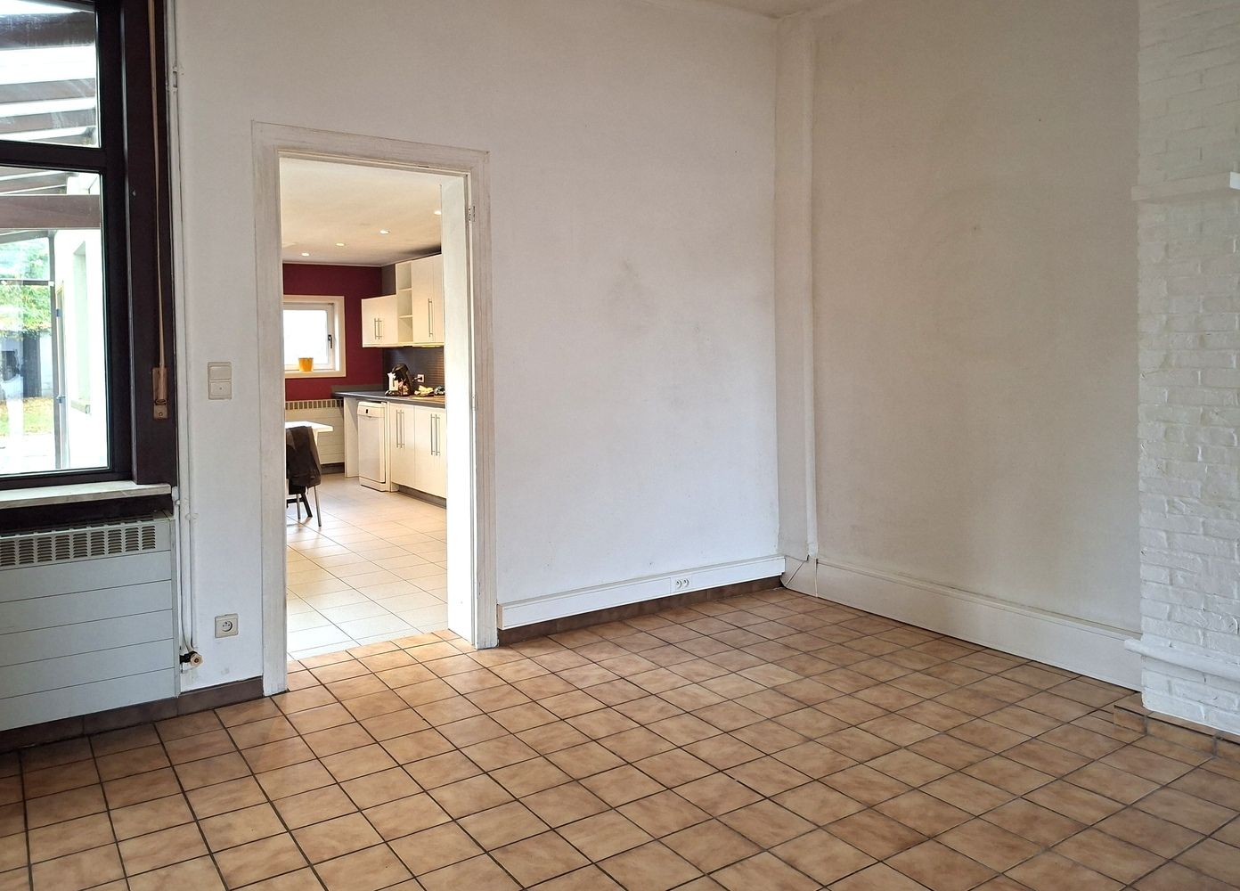 Licht te renoveren woning / 4 slaapkamers en tuin / centrale ligging foto 48