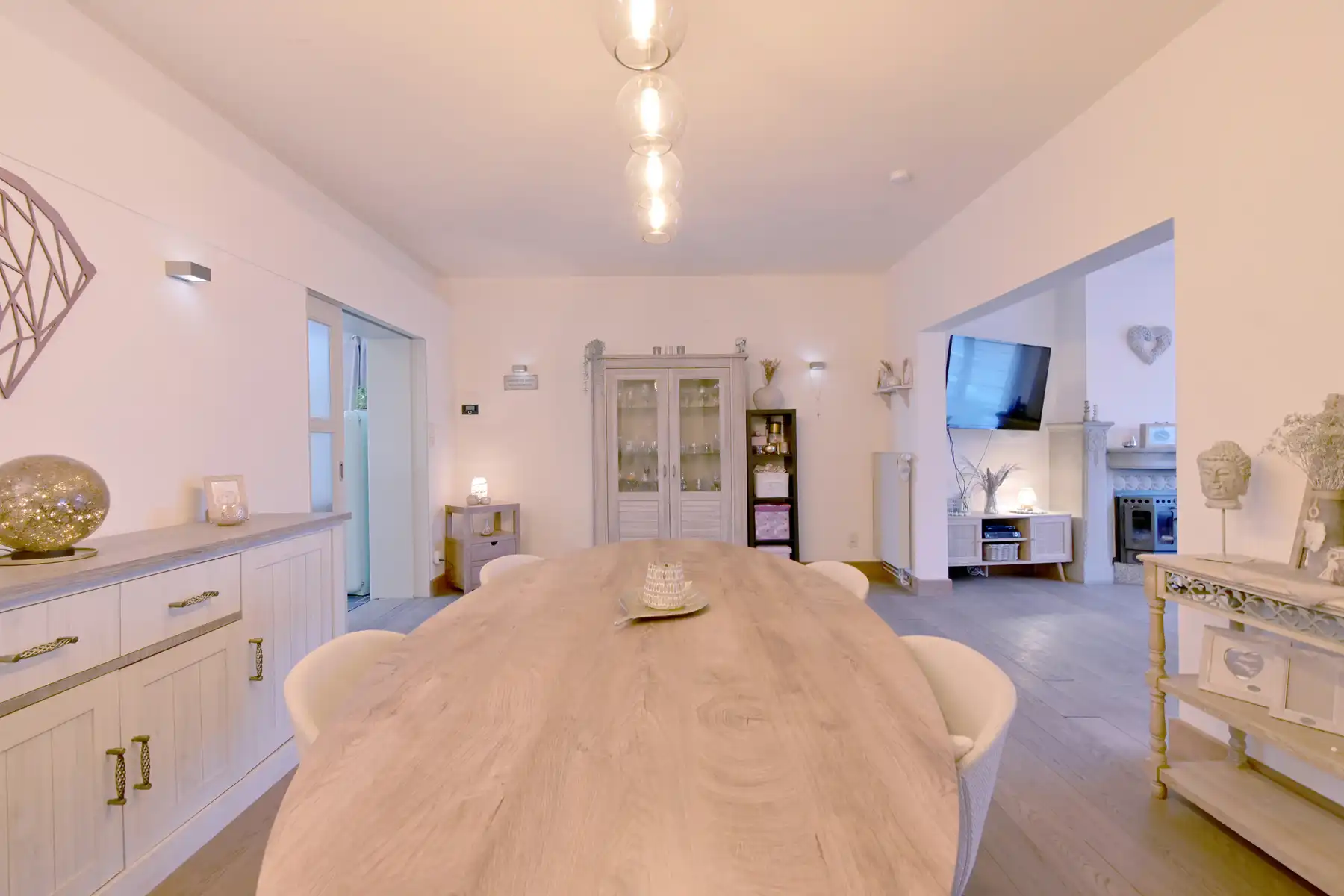 Ruime gezinswoning met talloze mogelijkheden  foto 4