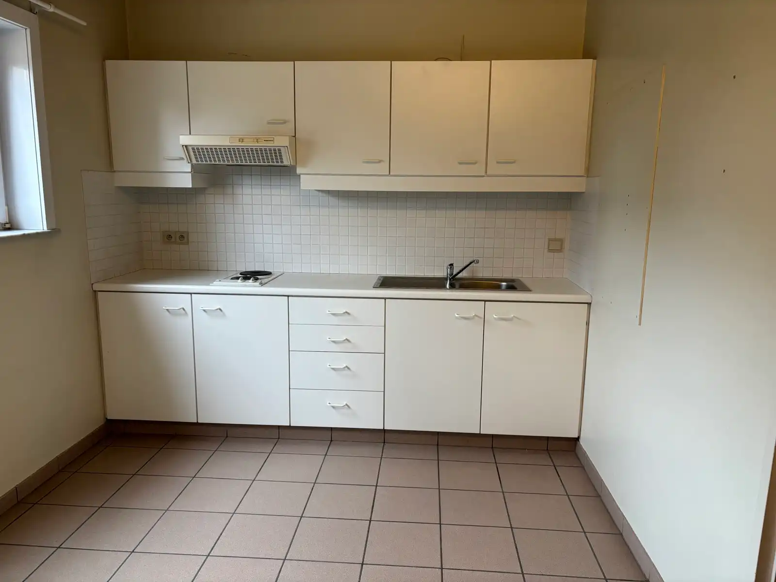 Instapklaar handelspand met topligging in Drongen foto 11