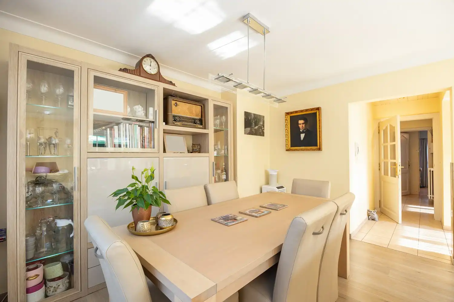 Instapklaar 3-slk gelijkvloersappartement met uitzonderlijke tuin (280m²) foto 9