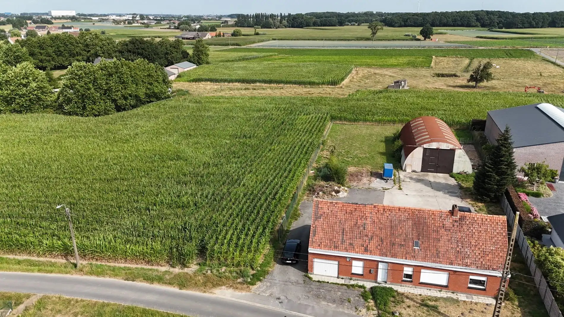 Ruim perceel (2028 m2)met renovatiepand en vergunde loods in Ingelmunster foto 17