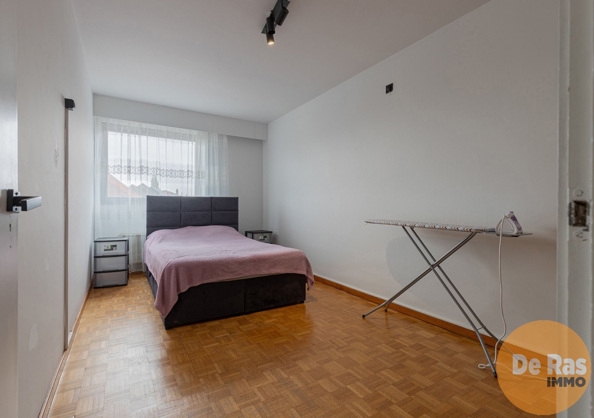 AALST - centraal gelegen App met 2 kamers/garage en terras foto 11