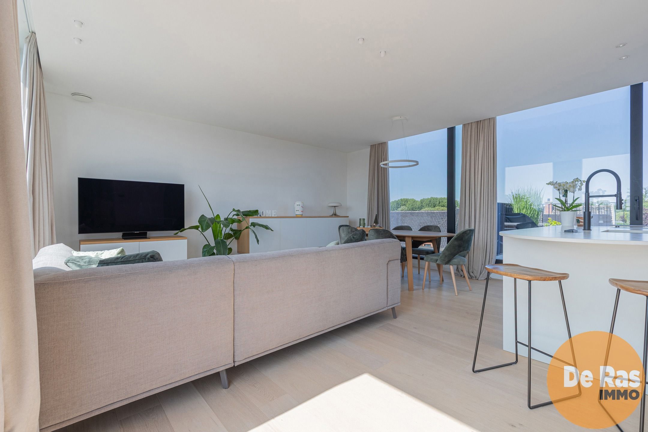 ERONDEGEM - Exclusief Penthouse in het Hart van Erondegem foto 4