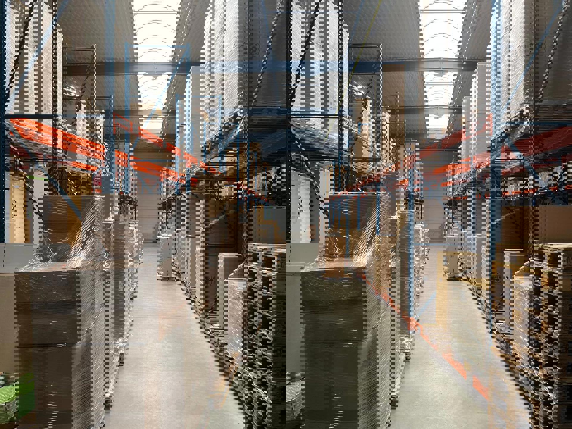 Wommelgem magazijn 940m² + mezzanine en aangename kantoren foto 7