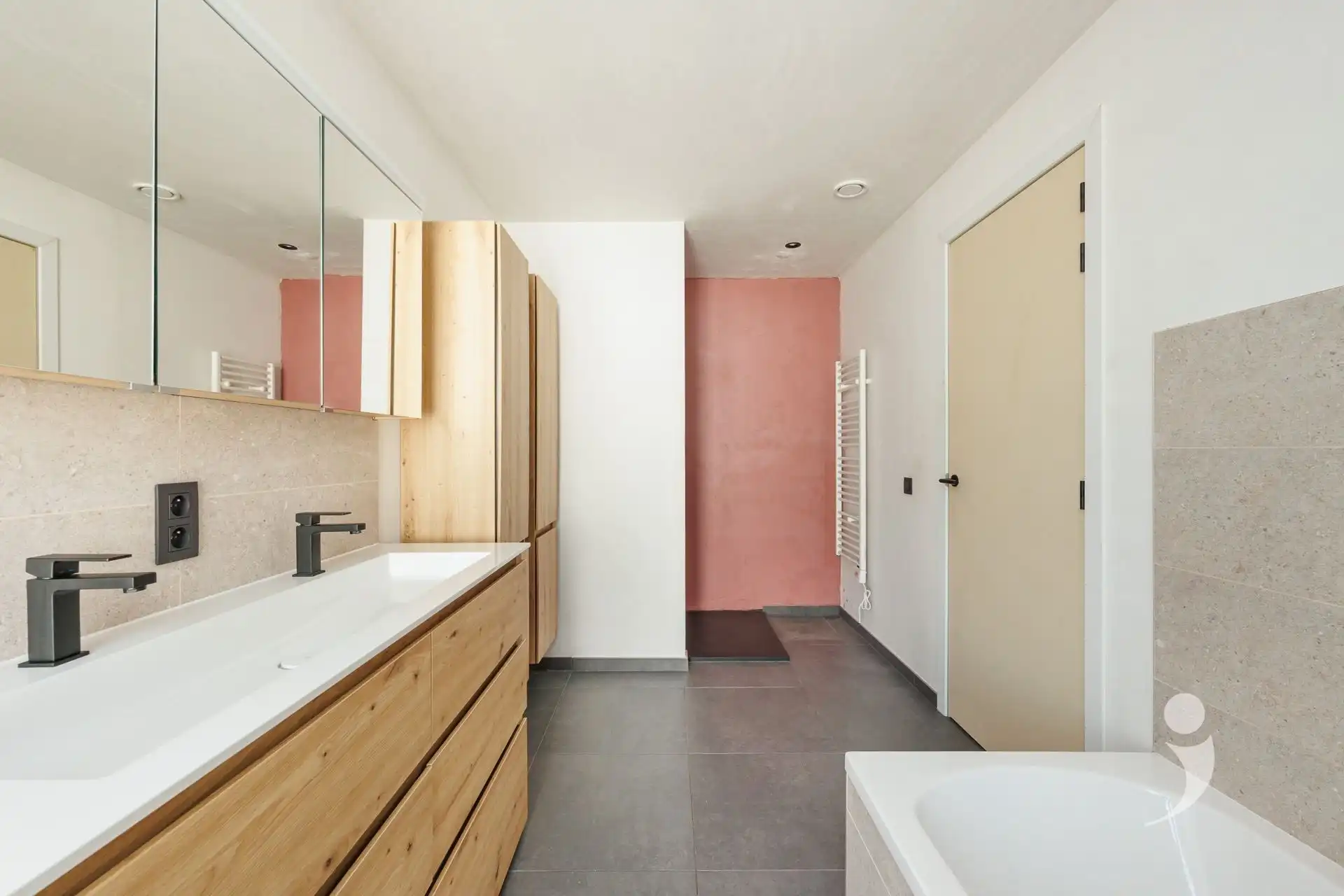 Prachtige recente woning te Zammel!  foto 18