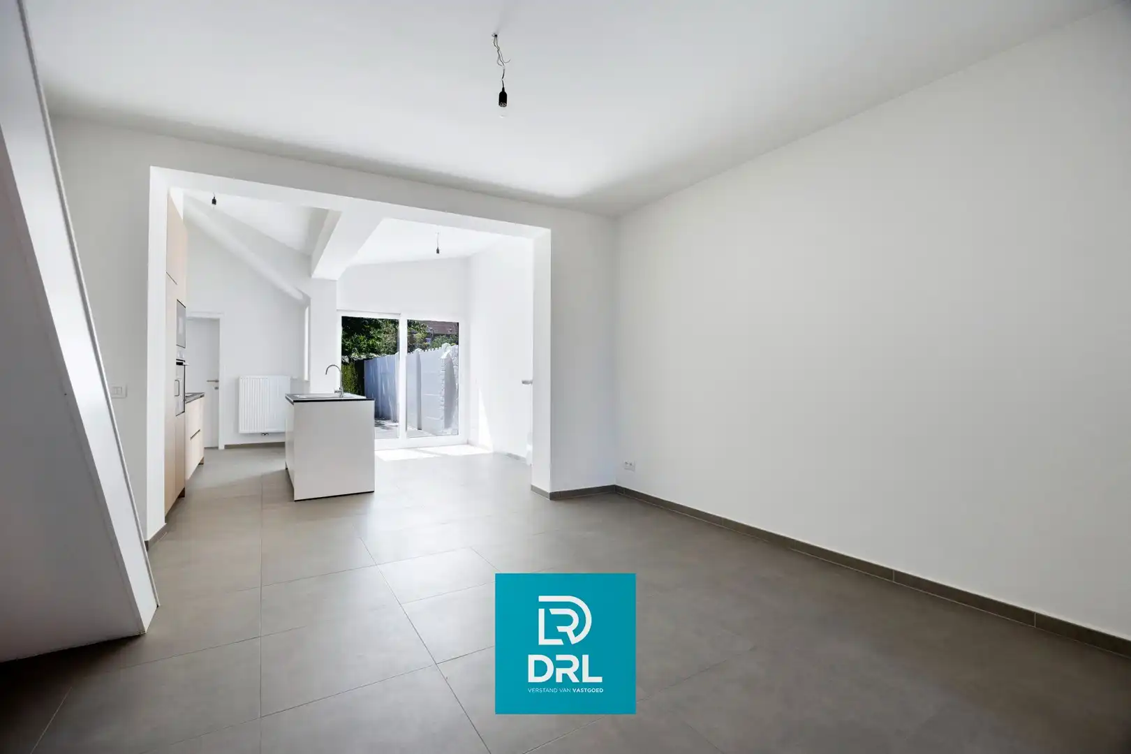 HOOGWAARDIG GERENOVEERDE WONING te SINT-ANDRIES foto 4