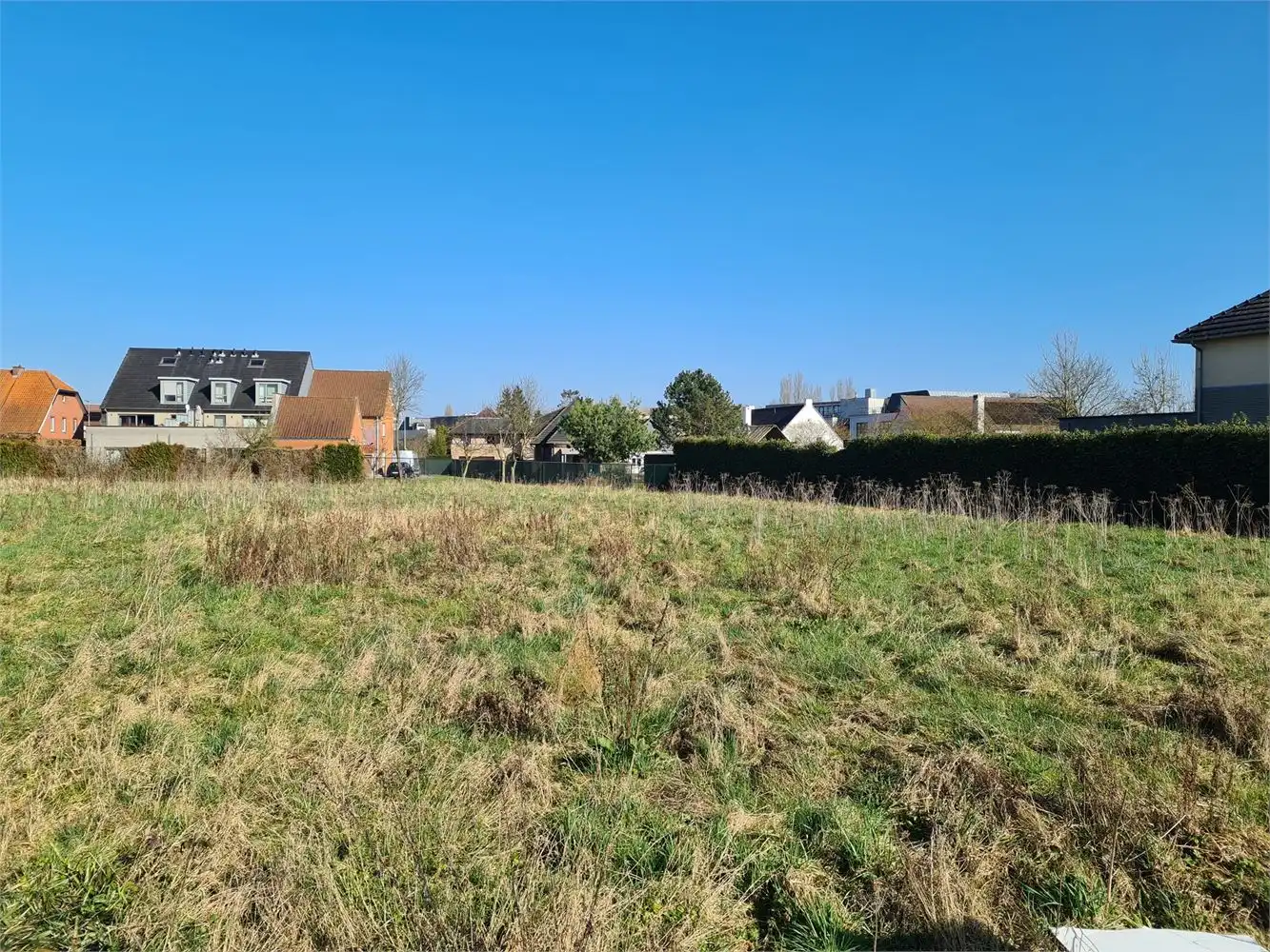 Unieke bouwgrond in Hasselt centrum foto {{pictureIndex}}