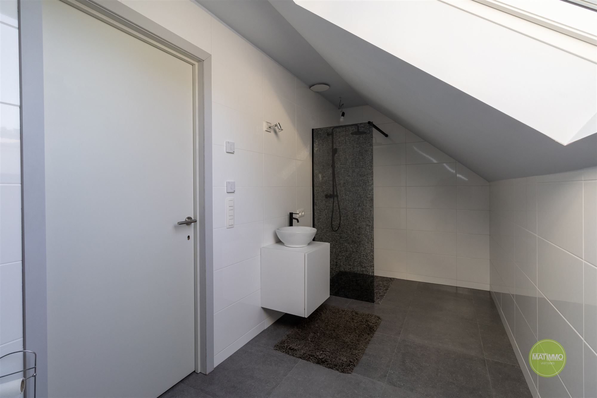Unieke energiezuinige villa met prachtig zicht in Mol-Wezel foto 21