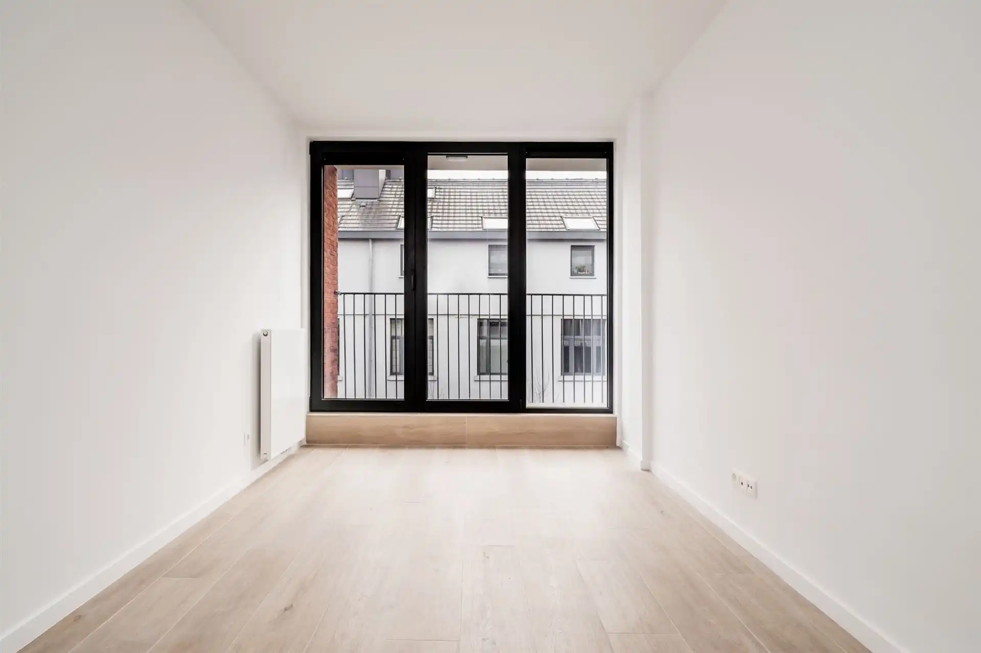 Vlakbij de Tour & Taxis site, prachtig nieuw duplex met 2 slaapkamers en terrassen ! foto 9