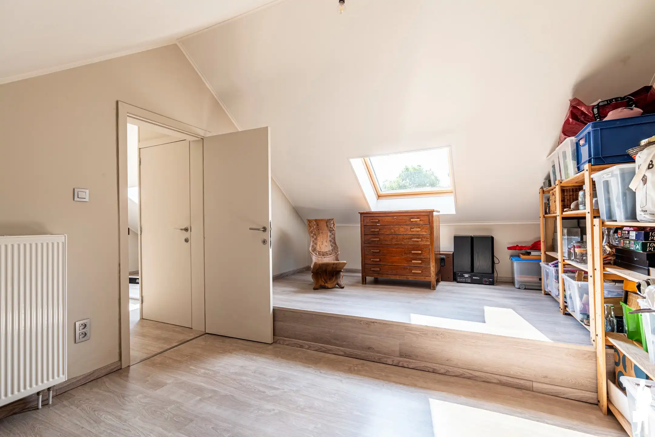 Unieke woning; architecturaal ontwerp, organische natuurtuin foto 24