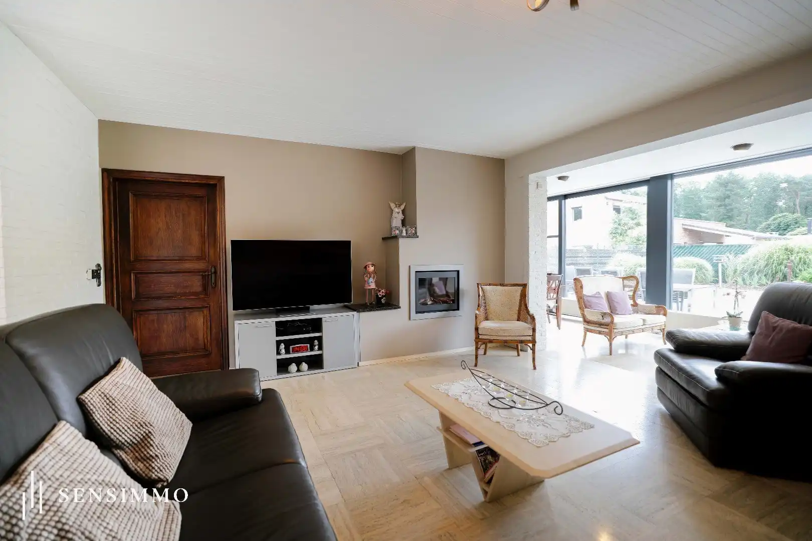 Stijlvolle gezinswoning met 4 slaapkamer in groene en rustige woonwijk in Oudsbergen foto 4