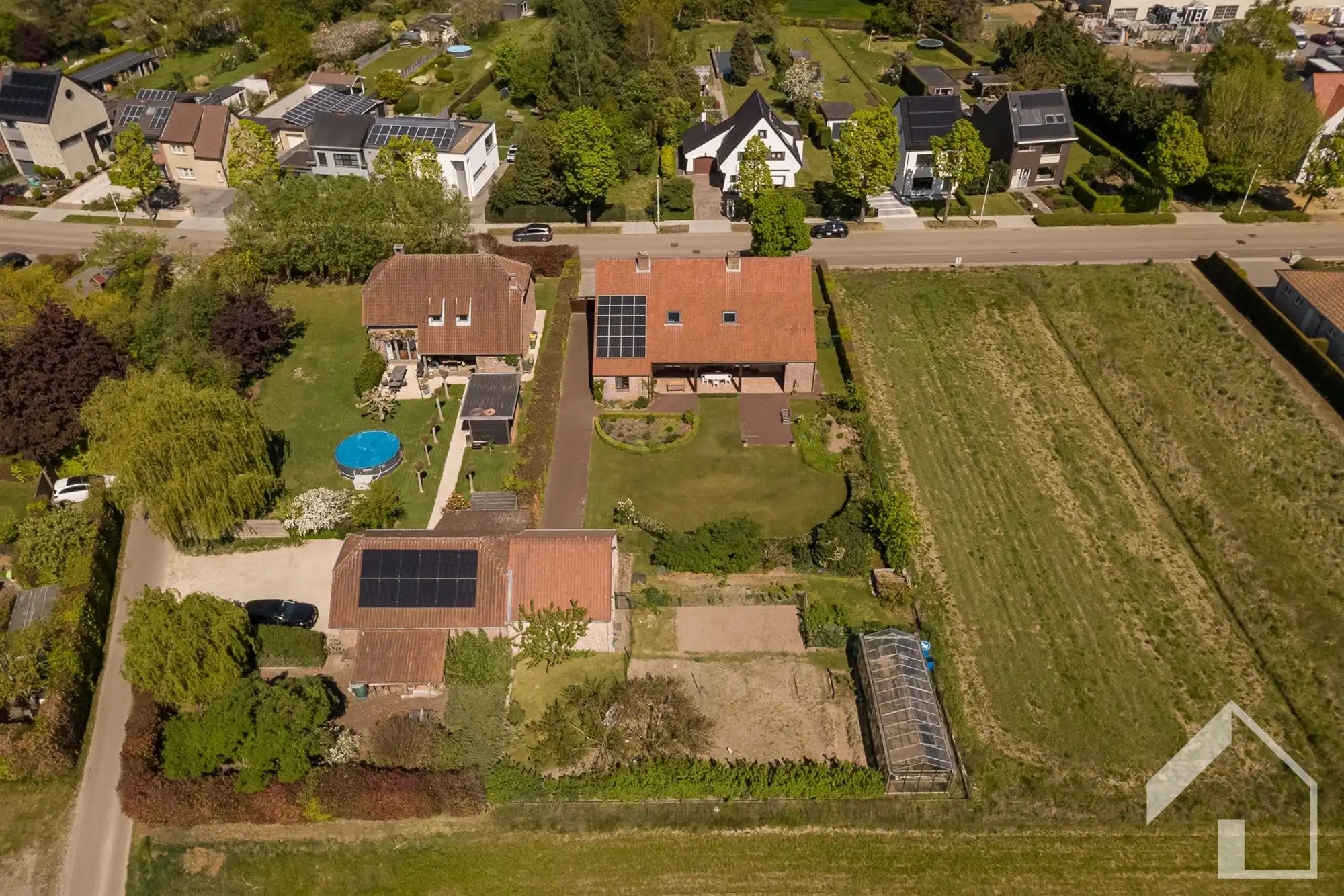 mooi landhuis in groene en rustige omgeving foto 24