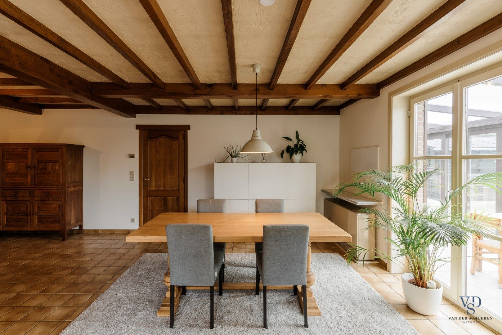 Bijzonder ruime (295m²) gezinswoning in Asper  foto 4