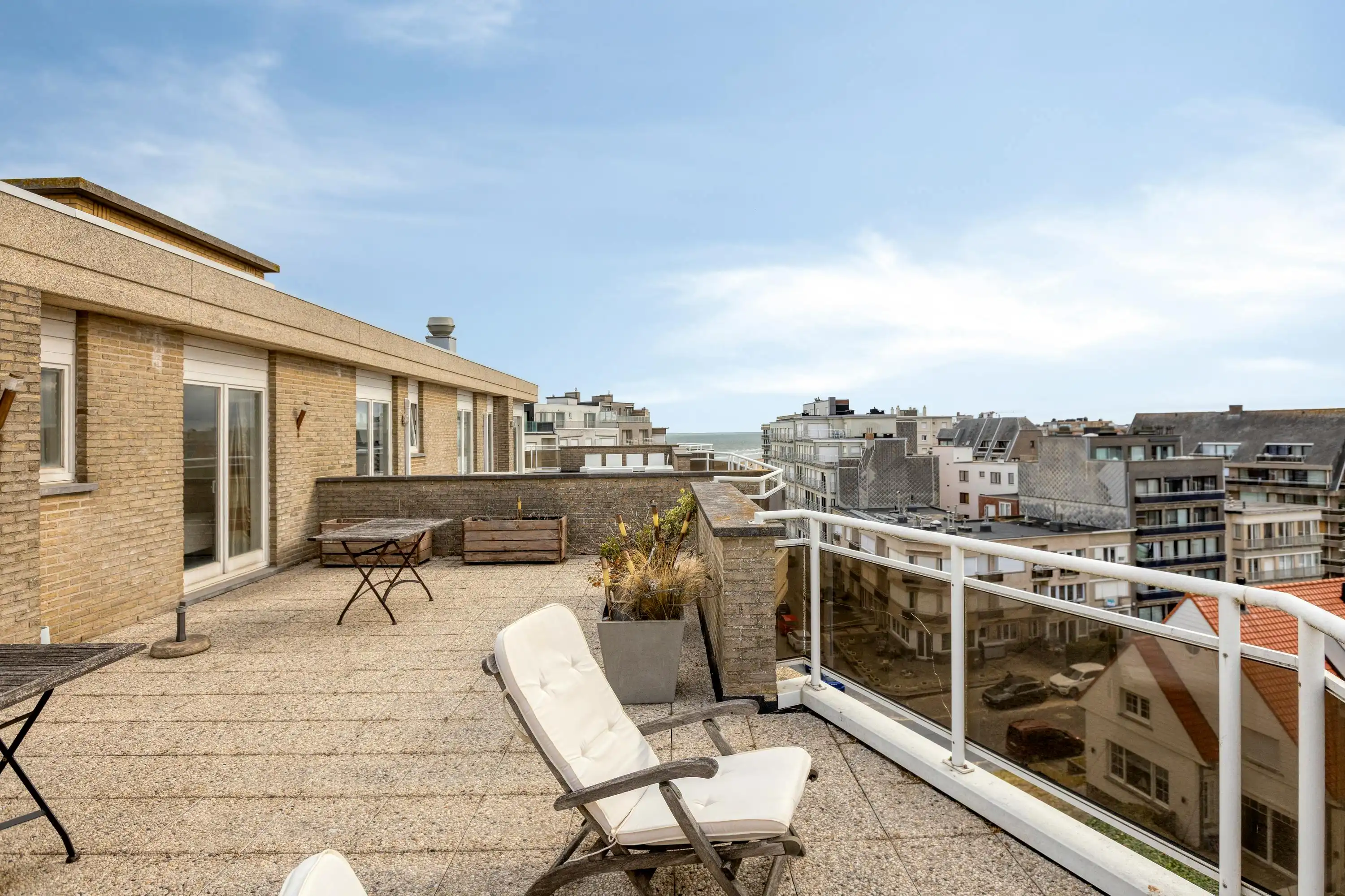 Penthouse (84 m²) met ruim terras (48 m²) vlak bij de Zeedijk foto 13