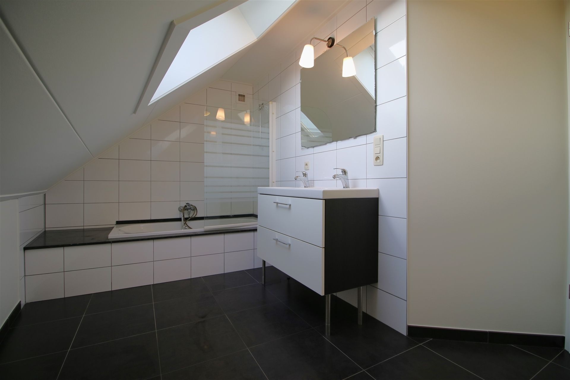 Duplexappartement met 2 slpk in het centrum foto 18