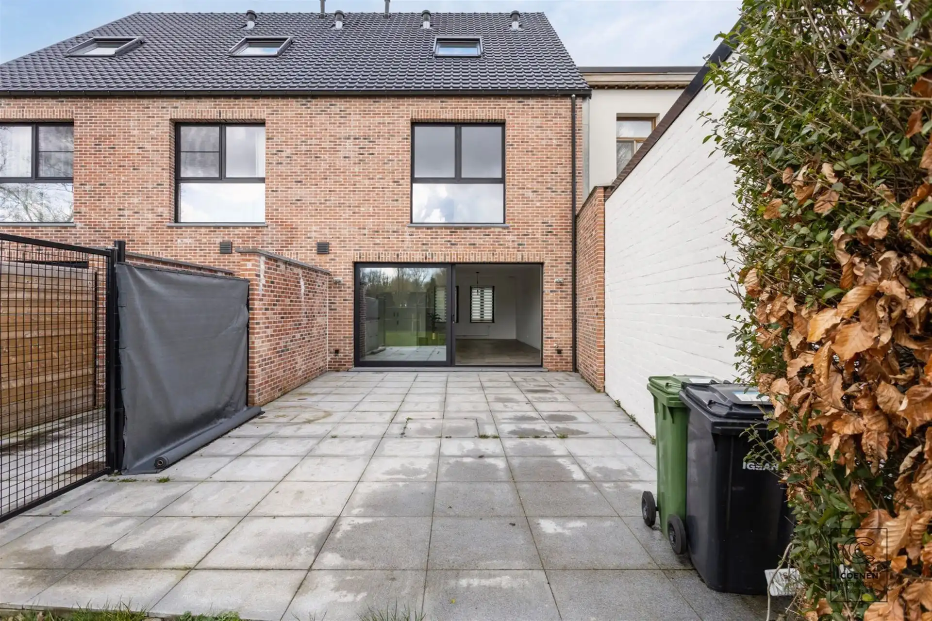 Gerenoveerde woning met 3 slpk op een zeer centrale ligging! foto 18