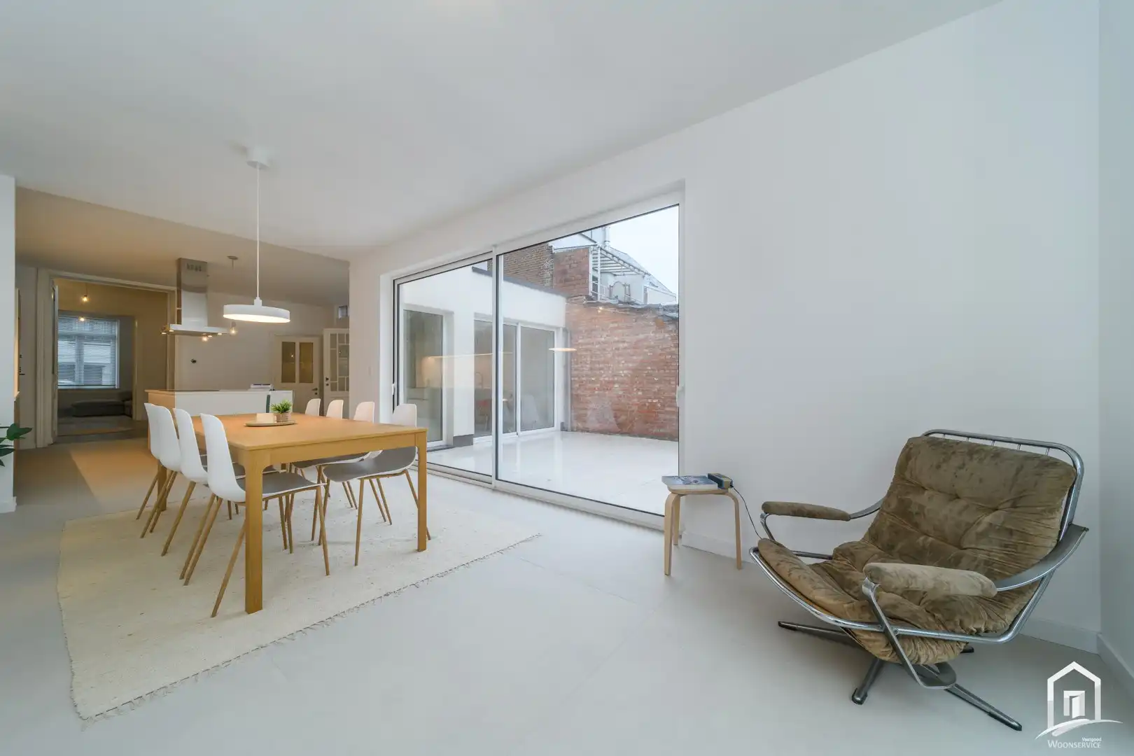 Exclusief gerenoveerde burgerwoning foto 8