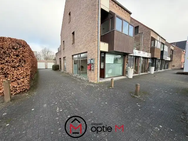 Multifunctioneel handelspand te koop, topafwerking & ligging foto 16