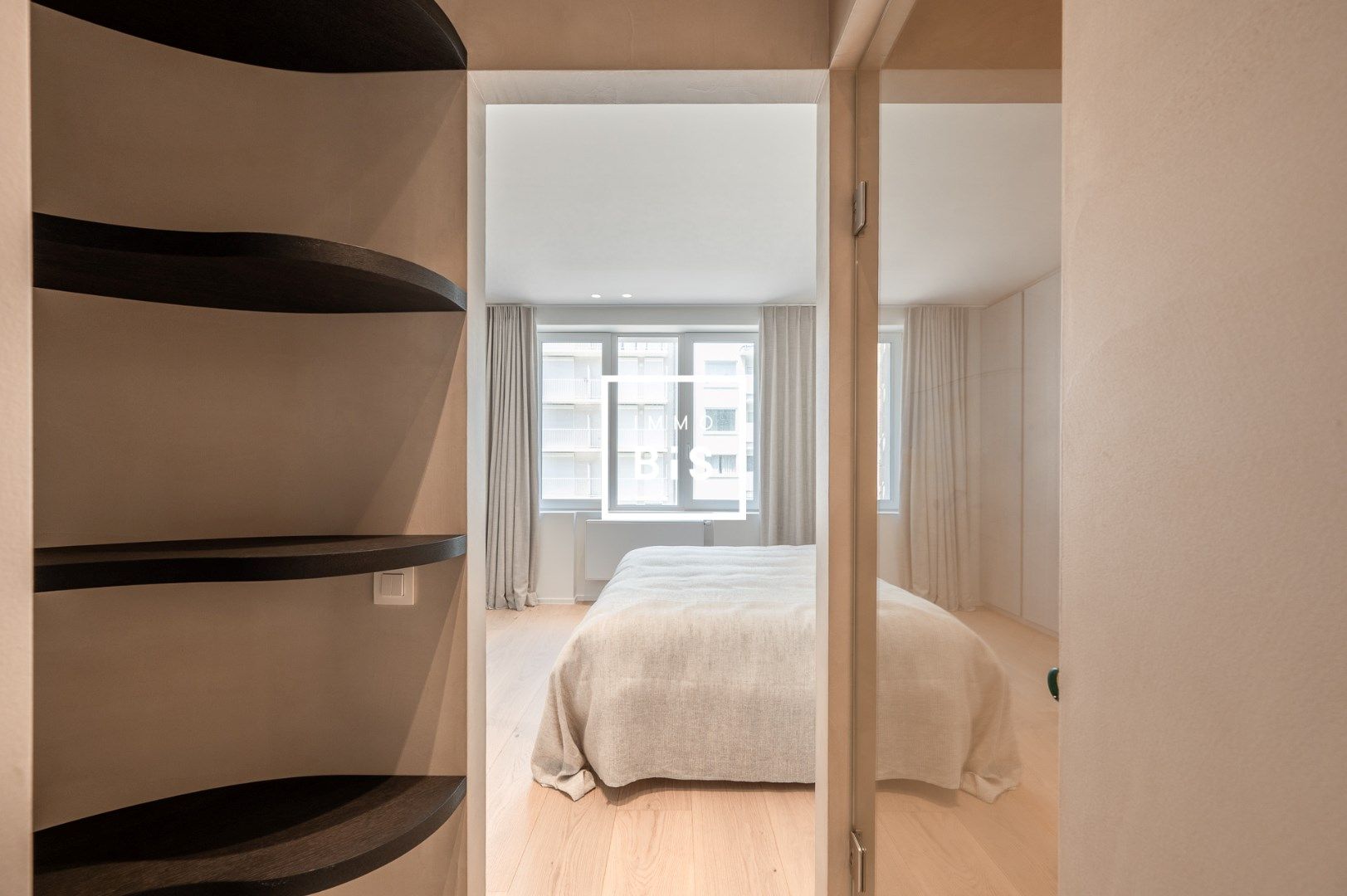 Prachtig gerenoveerd appartement te koop in het Zoute - toplocatie nabij het strand foto 11