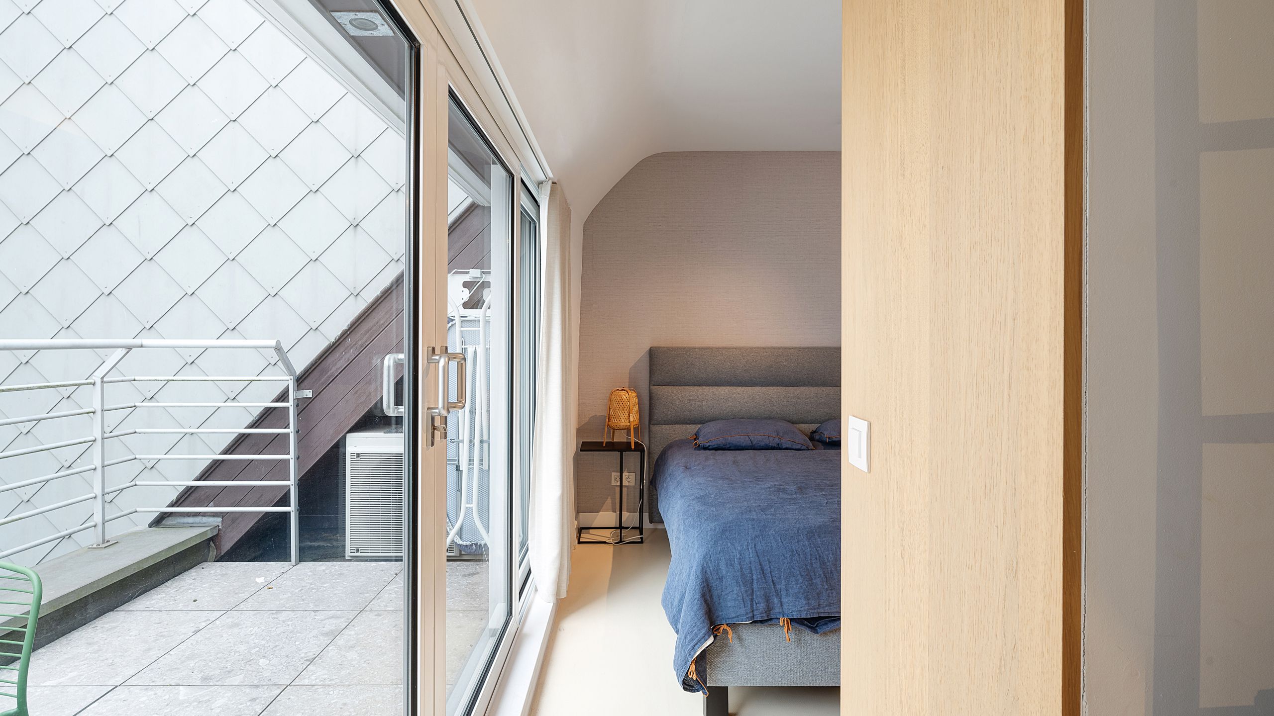 Instapklaar duplexappartement met 3 slaapkamers en terrassen foto 19