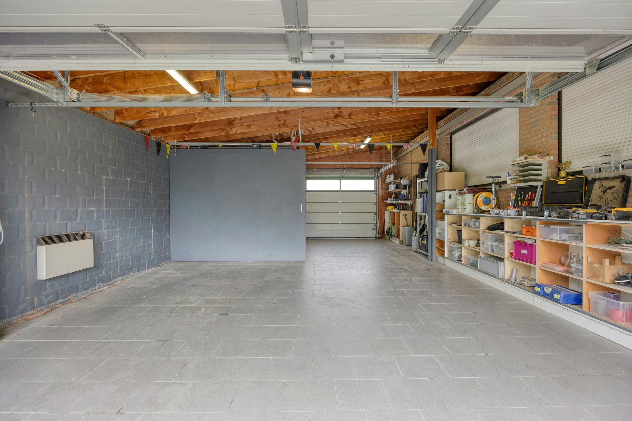 Unieke handelswoning met magazijn in Zomergem foto 28