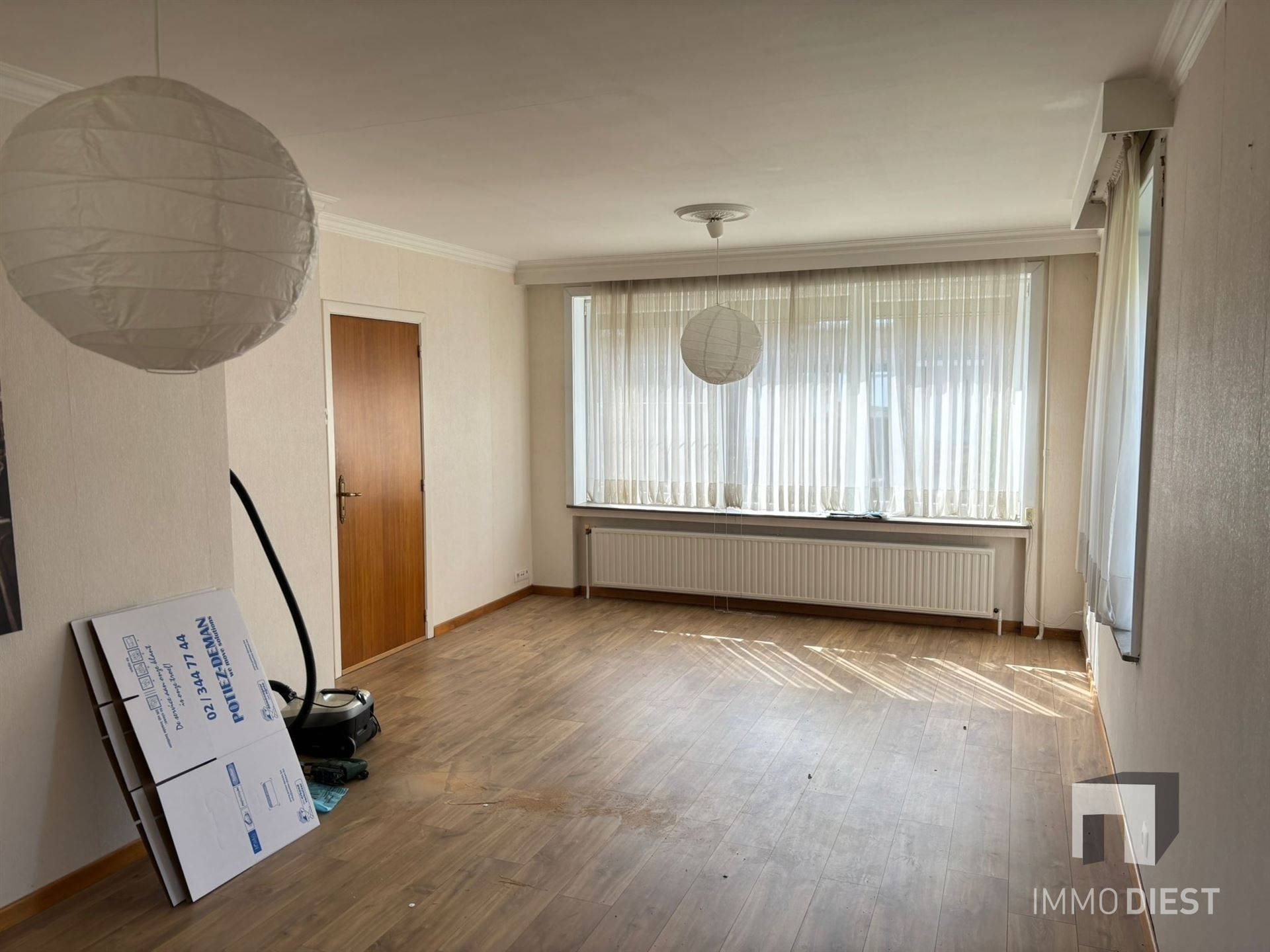 Goed gelegen woning met 3 slaapkamers, garage en tuin foto 5
