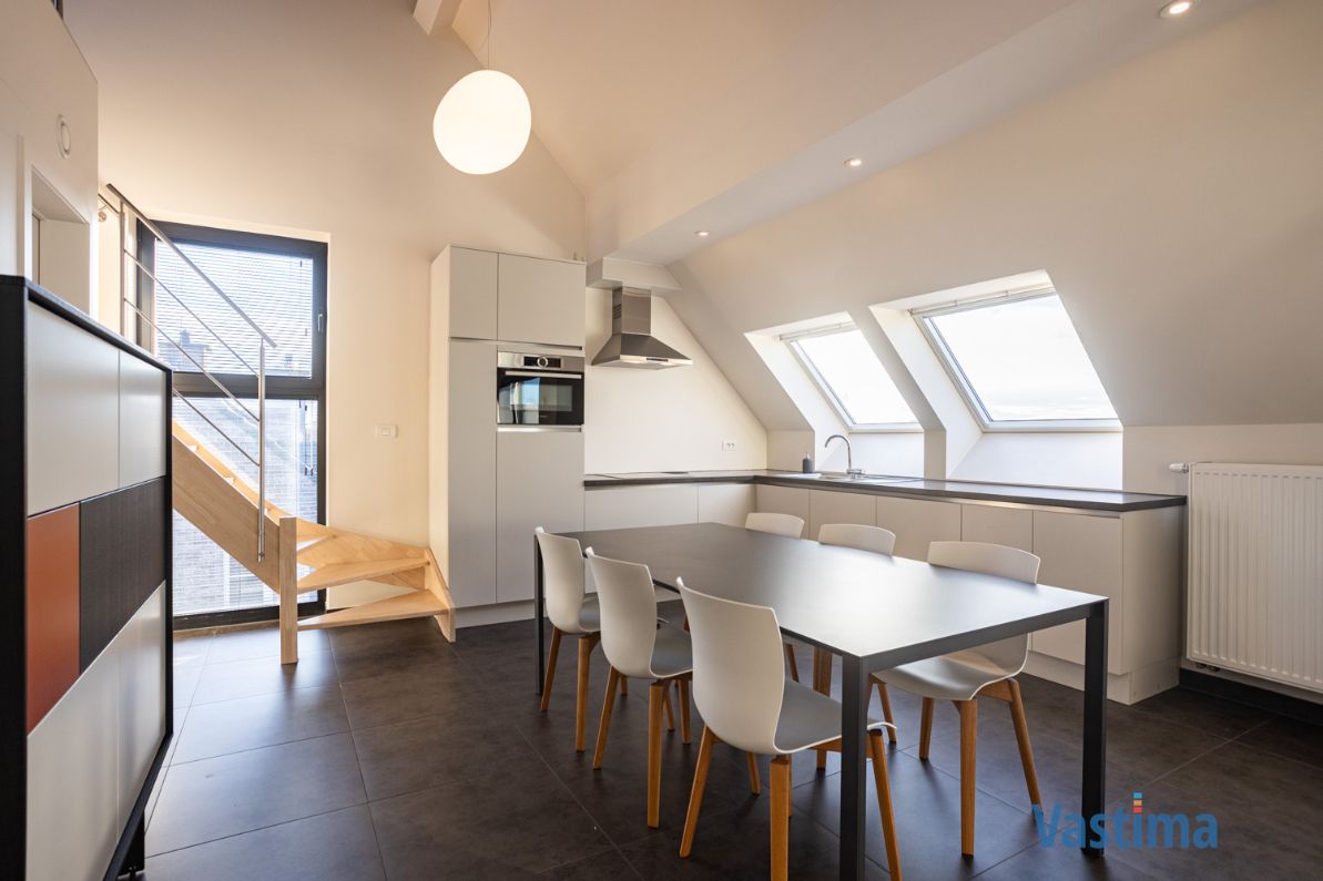 Exclusieve duplex met 3 slaapkamers en terras foto 5