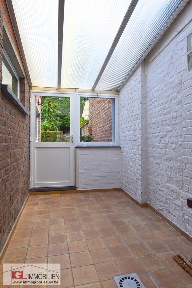 Woning met 2 slaapkamers en tuin in het centrum van Sint-Genesius-Rode foto 12
