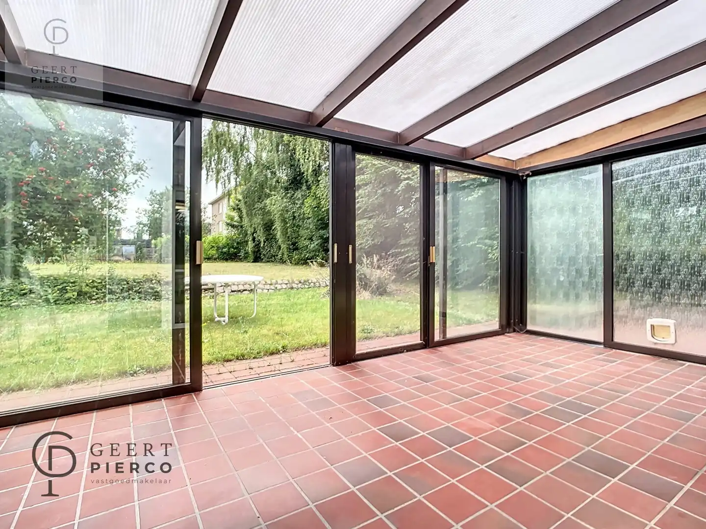 Super gezellige stadswoning gelegen op een prachtig perceel foto 13