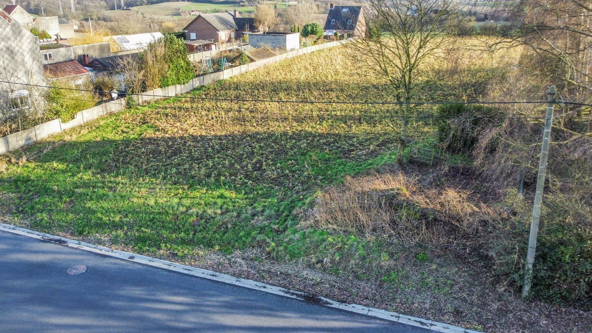 Een mooi gelegen bouwgrond voor halfopen bebouwing (LOT 2) foto 4