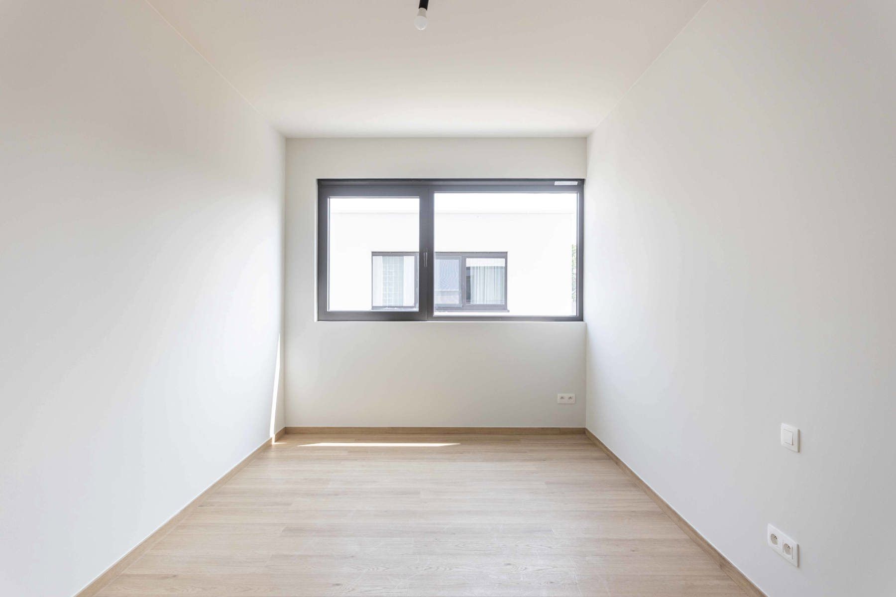 Instapklare woning met 3 slpk + tuin  foto 23