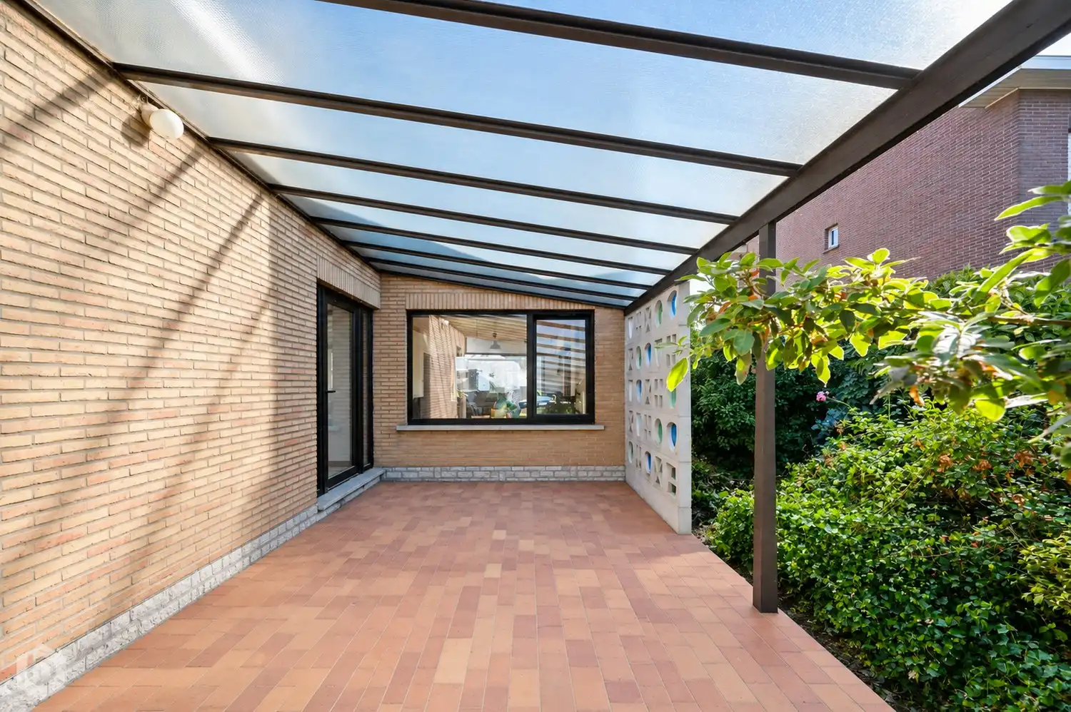 Ruime gezinswoning met magazijn van 250 m² op 9 are in Beerzel foto 19