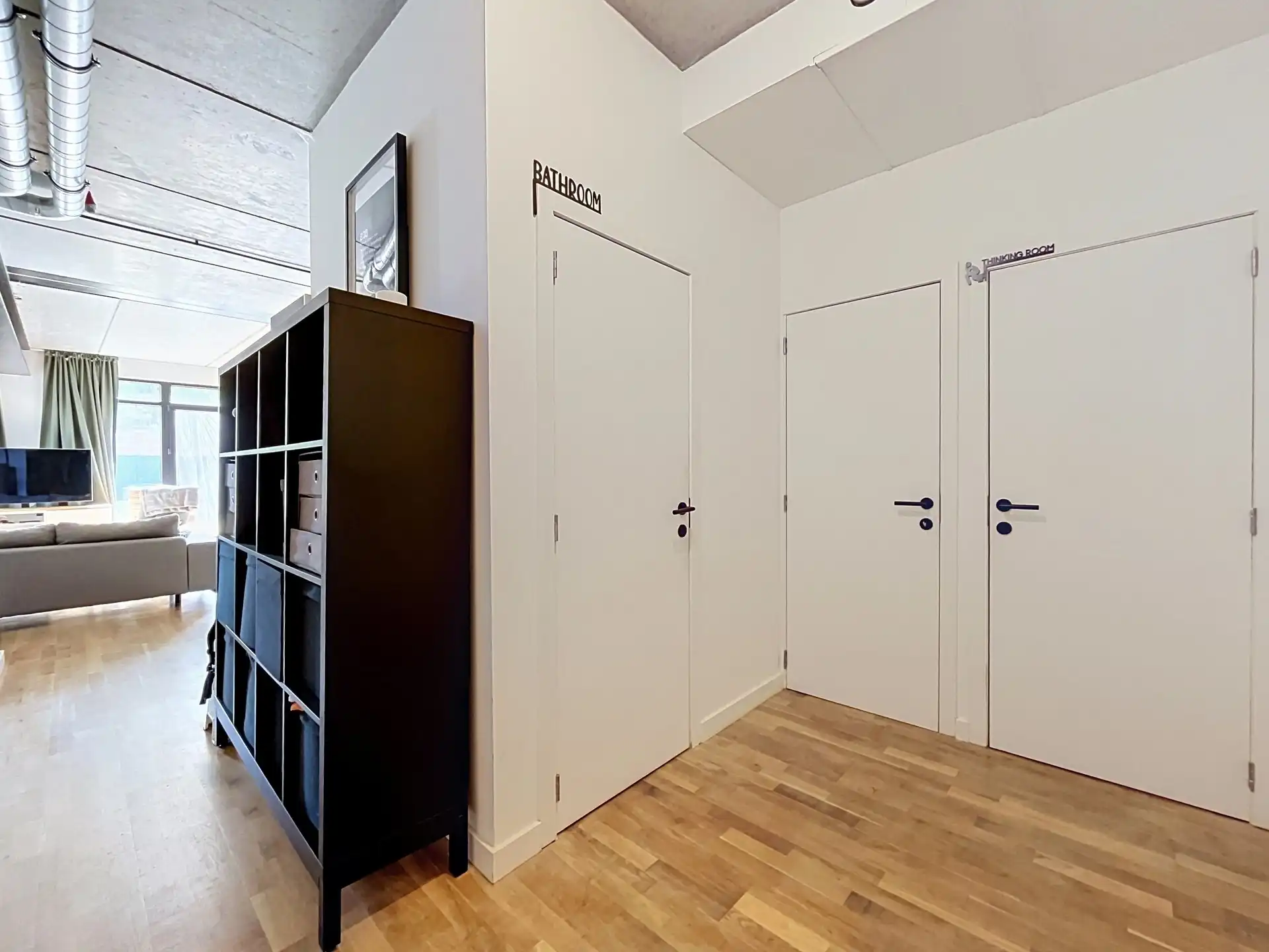 Modern gelijkvloers appartement met tuin van 200m²! foto 13